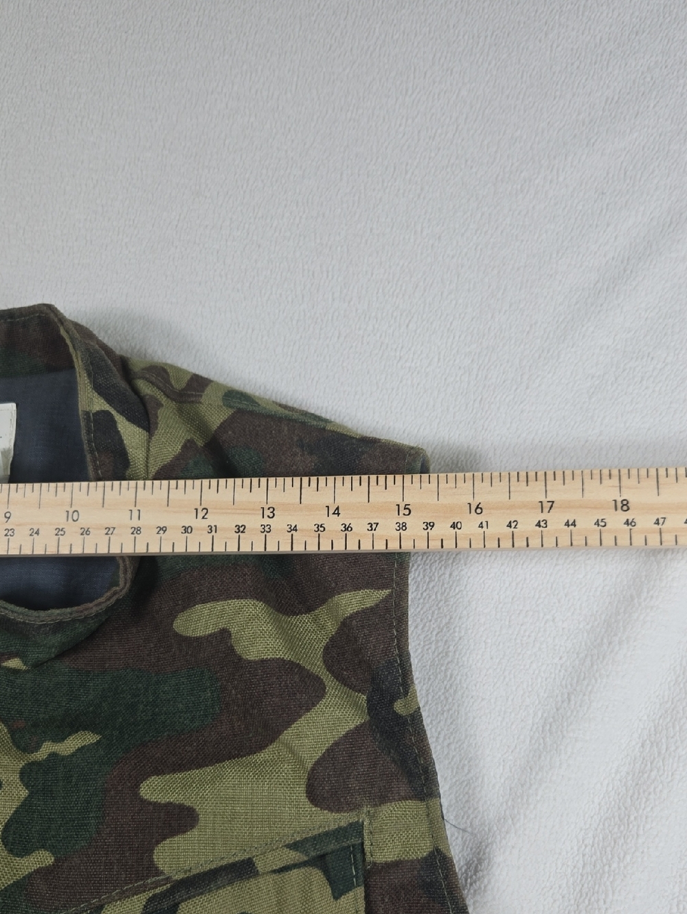 Camo Utility/Fishing Vest - Green/Brown Pattern - Picture 6 of 10